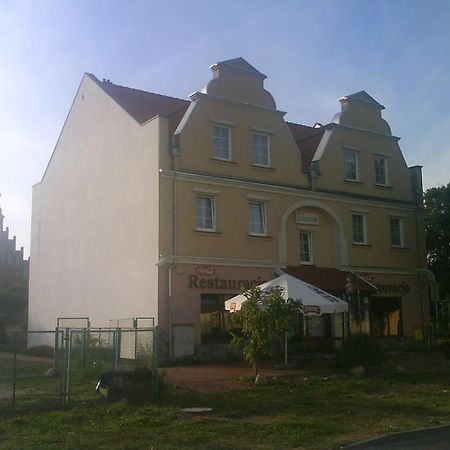 Hotel E-Lektor Morąg Exterior foto